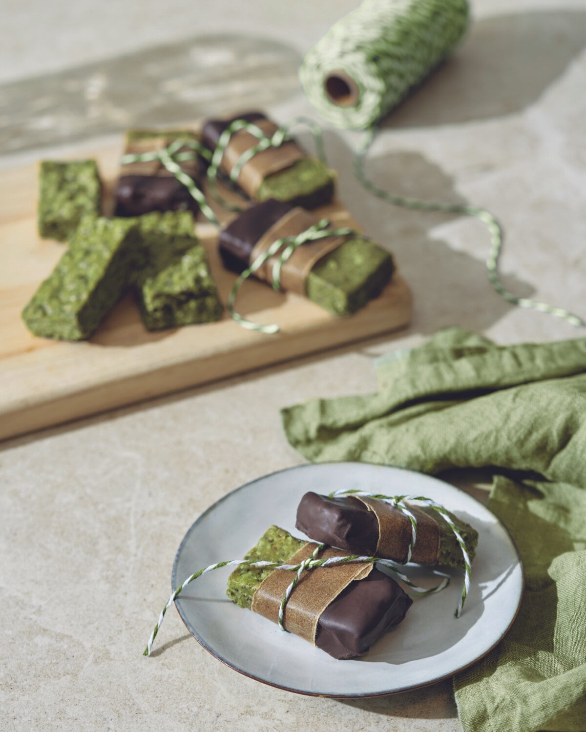 Matcha-proteinbar  med nötter och havre